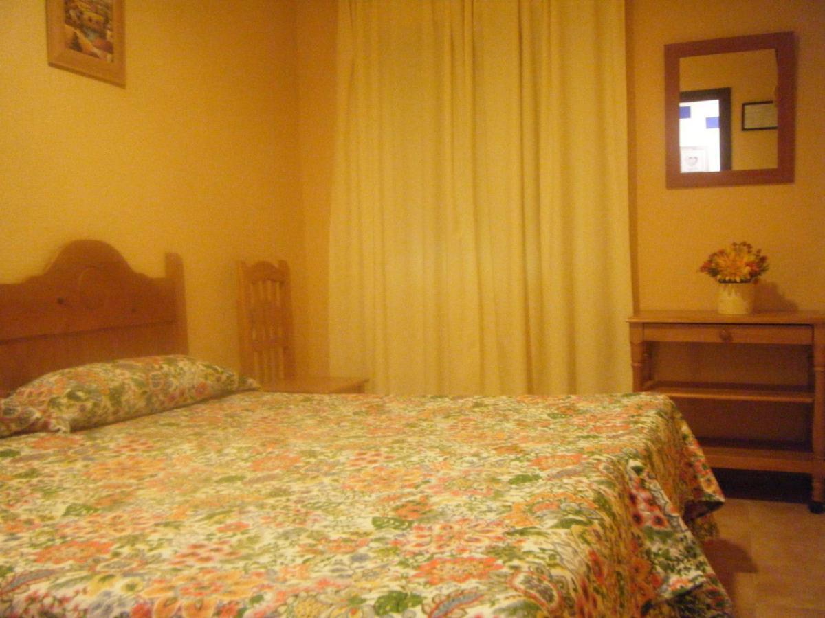 Hostal Muriel Aljaraque Quarto foto